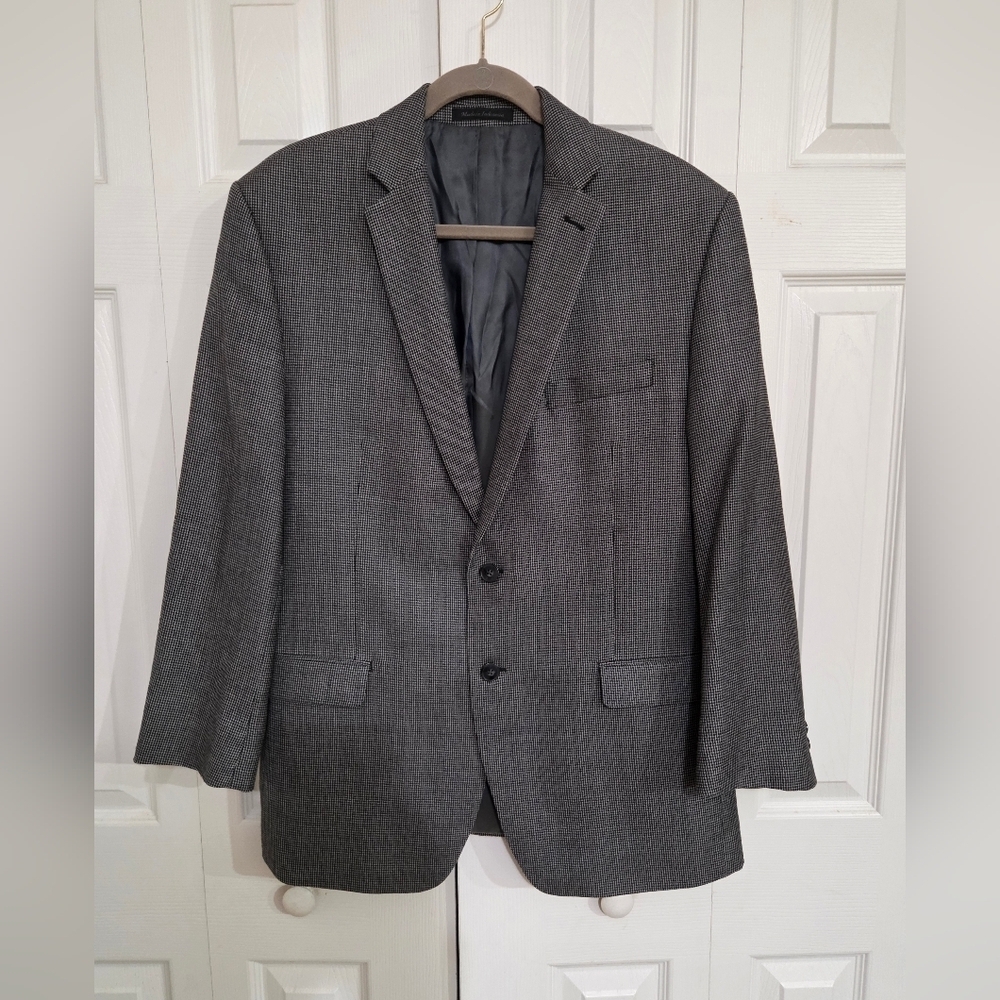 Calvin Klein Men's Nailhead Silk/Wool Blend Sport Coat